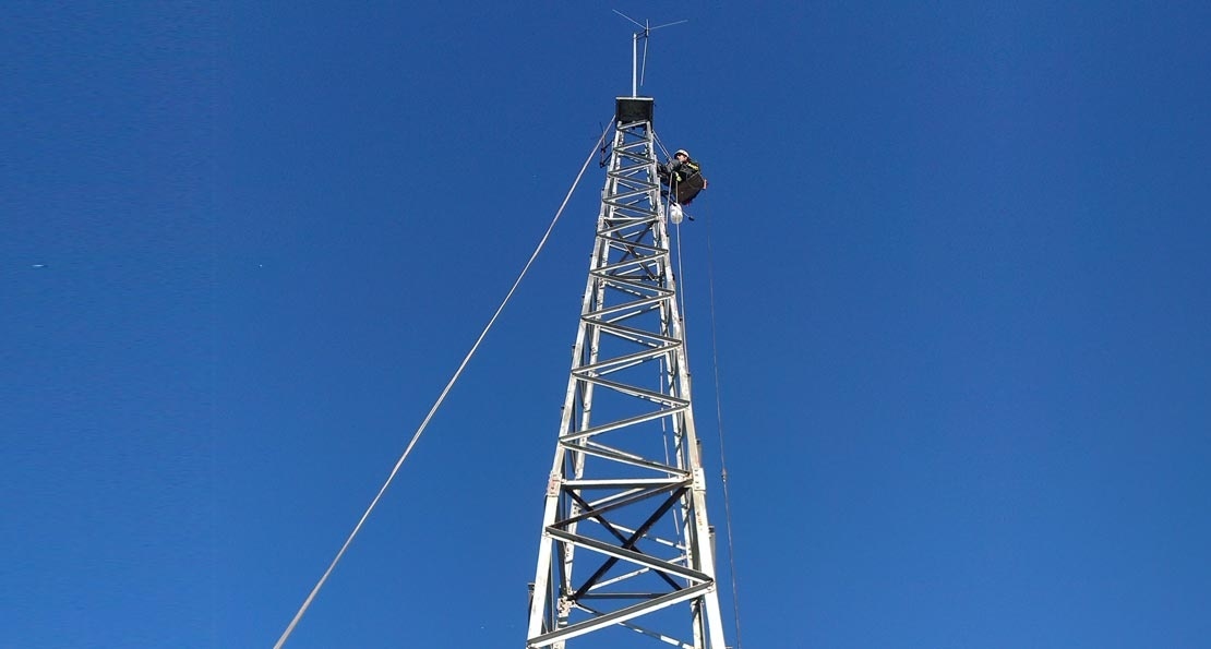 Malowanie masztu PSG o wysokości 21 m